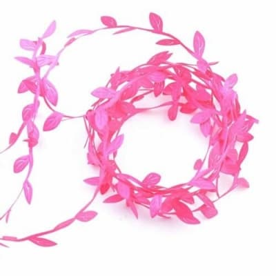 картинка Листочки декоративные цв. нежно-розовый (10 м) от магазина Техника+